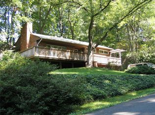6548 Jay Miller Dr, Falls Church, VA 22041