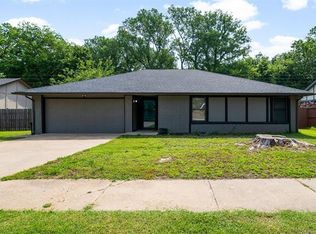 5617 S Ash Ave, Broken Arrow, OK 74011