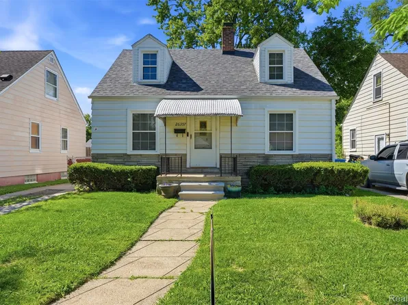 26357 Eton Ave, Dearborn Heights, MI 48125