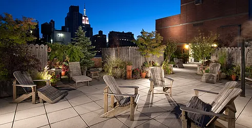 Rented by Manhattist