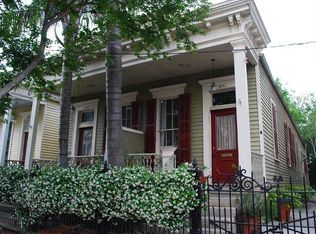 2841 Carondelet St, New Orleans, LA 70115