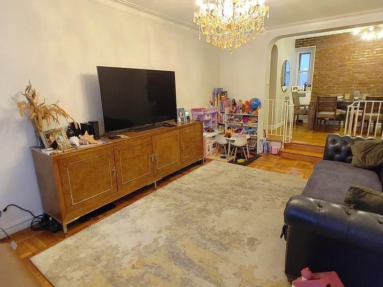 29 W 64th St #3C — Photo 9