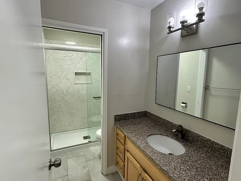 43610 Ellsworth St #3 — Photo 8