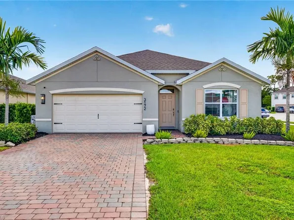 3172 Estancia LN, CAPE CORAL, FL 33909