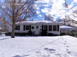 4419 82nd St W, Bloomington, MN 55437