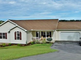 1247 Skyline Dr, Jonesborough, TN 37659