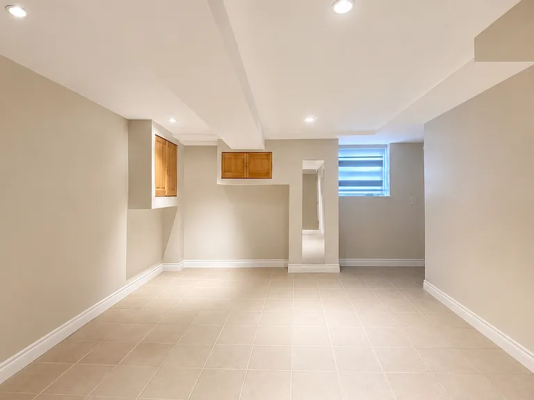 20-45 32nd St #2A — Photo 16