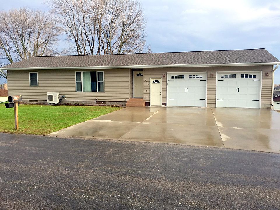 1st image of 255 S 1st Ave