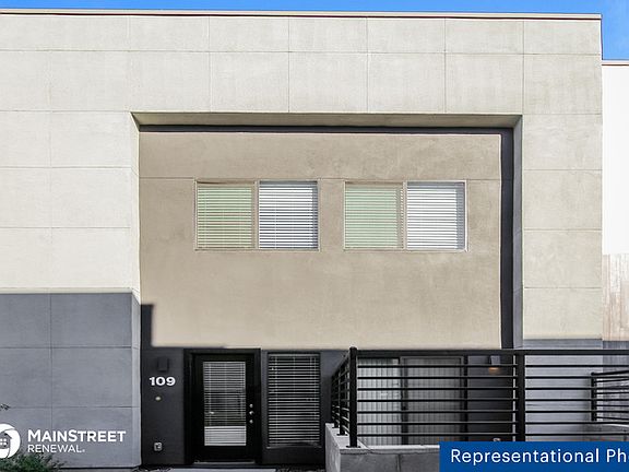 2nd image of 1119 S Stapley Dr #118