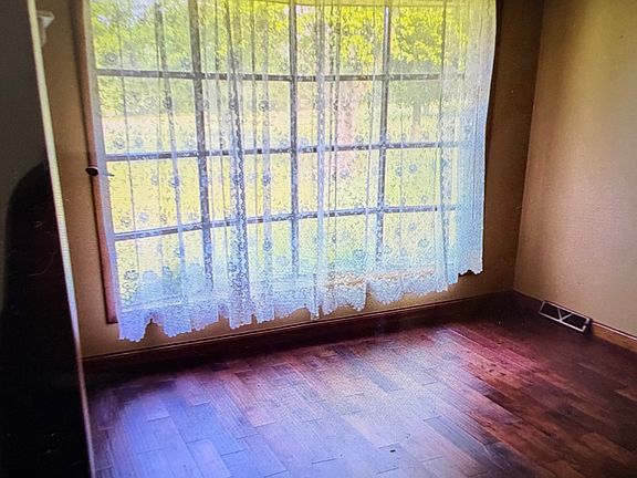 2nd image of 10828 Cody Dr #6