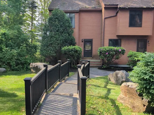 103 Dunvegan Woods Drive #103, Hampton, NH 03842