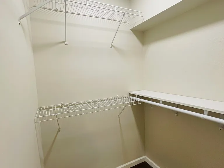 3345 Dupont Ave S #5 — Photo 17