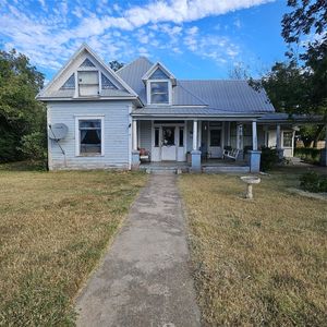 225 E Archer St, Jacksboro, TX, 76458