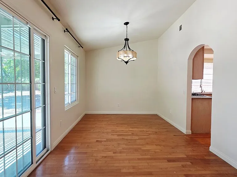 4565 Fieldgate Rd — Photo 9
