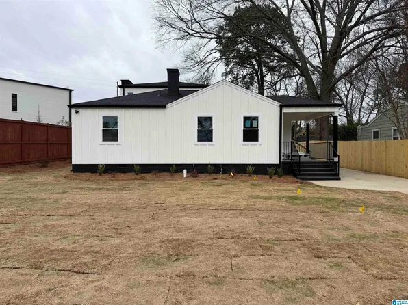 104 Gillon Dr, Homewood, AL 35209