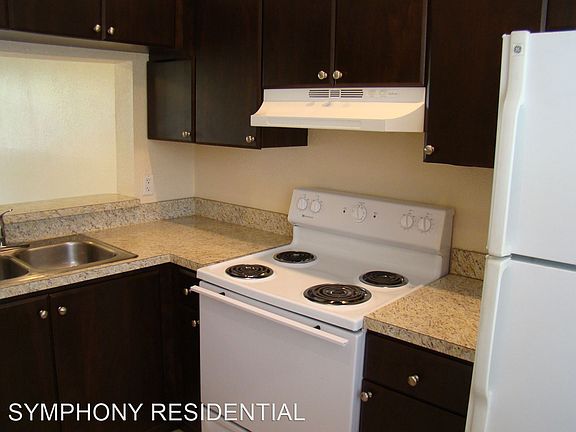 3rd image of 11581 NW 45th St #2922065