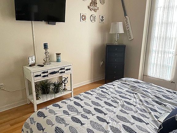 5th image of 7275 Regina Royale Blvd #5