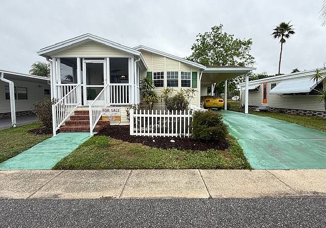 1st image of 1415 Main St Lot 402