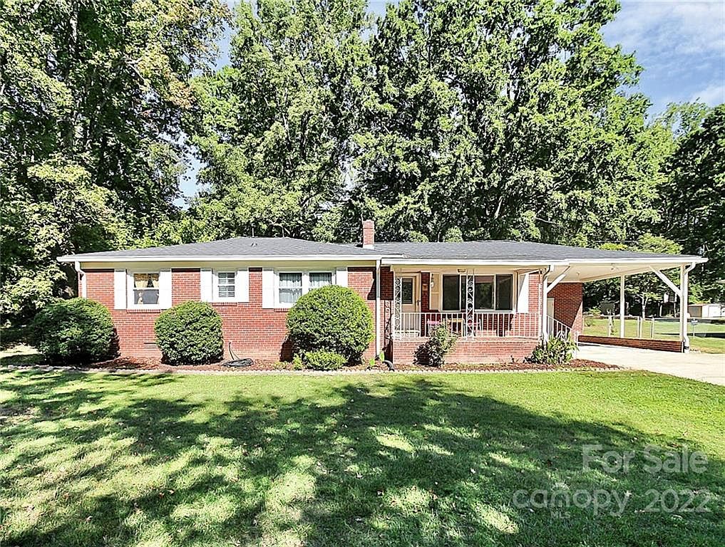 5427 Twin Ln, Charlotte, NC 28269 | Zillow