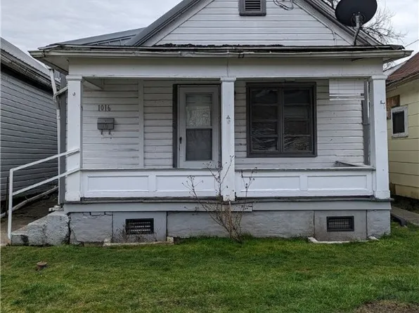 1016 Beech St, Wellsville, OH 43968