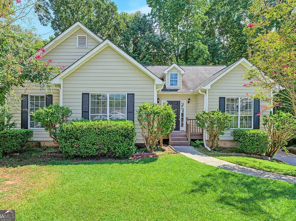 176 Shallow Ridge Ln NE, Kennesaw, GA 30144