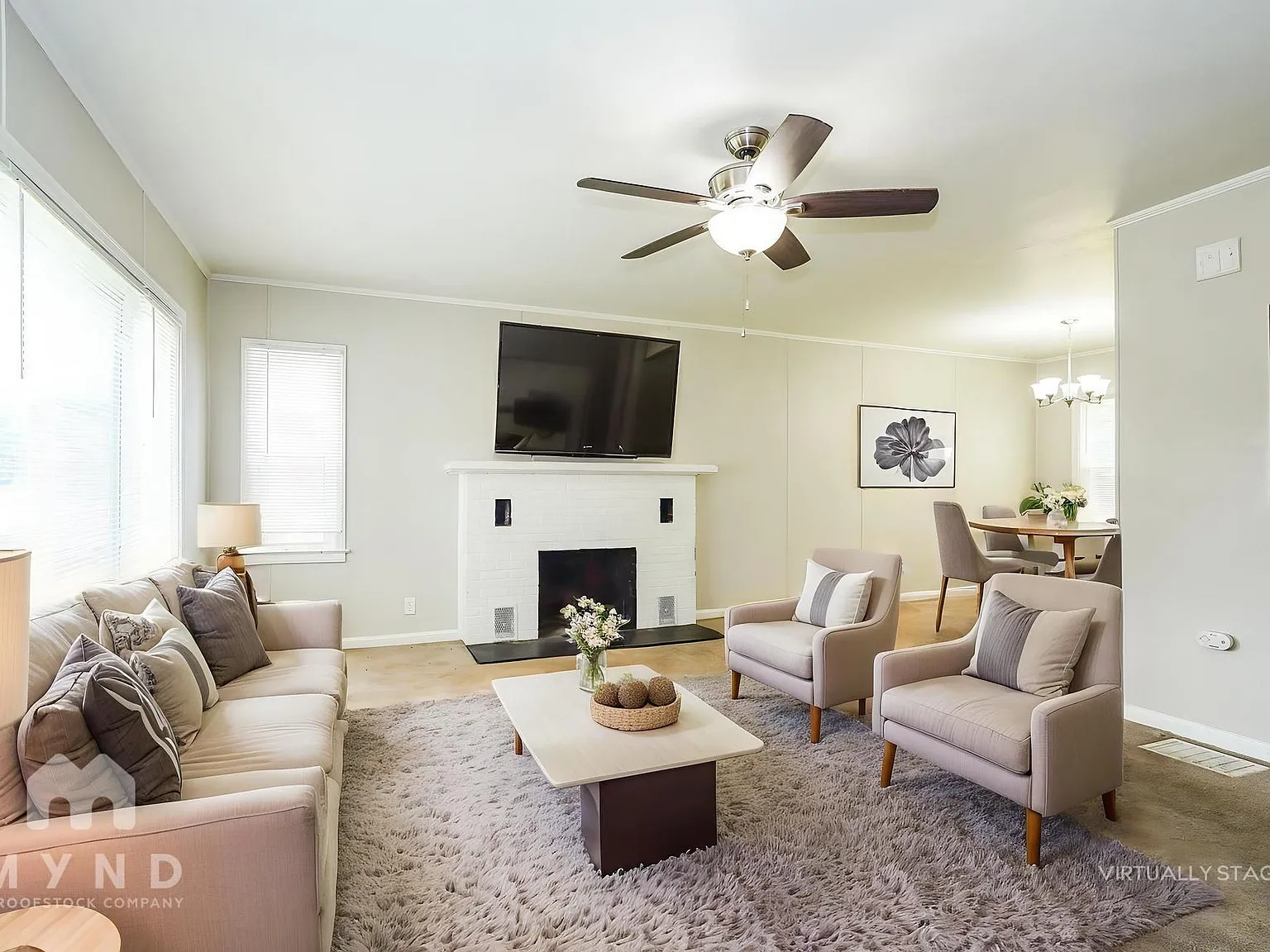 3 bed, 1.0 bath, 1053 sqft, $1,496 — Photo 3