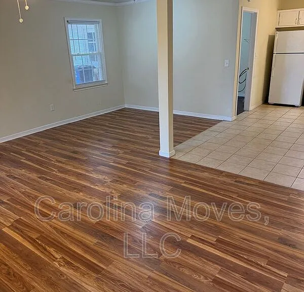 11 Cooperfield Ave — Photo 7