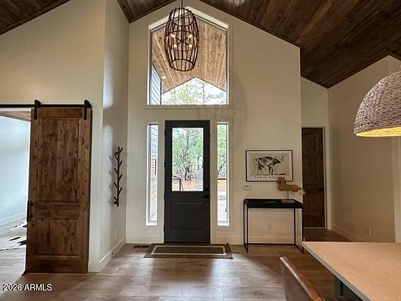 4th image of 4260 W Falling Leaf Rd