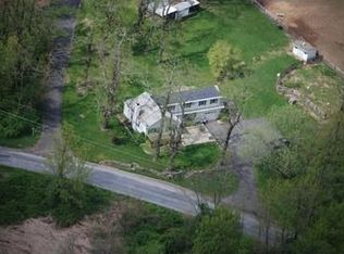 906 Fairview Lake Rd, Newton, NJ 07860