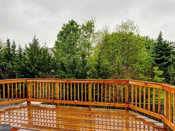 5th image of 14734 Grobie Pond Ln