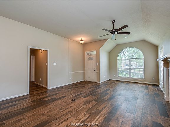 4th image of 4707 Shoal Creek Dr