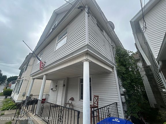 2nd image of 103 Terrace St