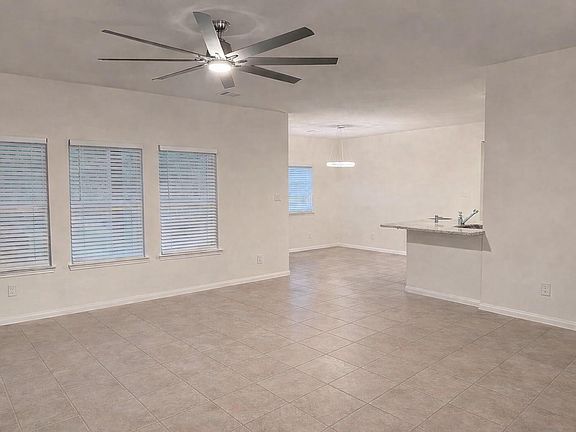 3rd image of 3311 Passage Ln