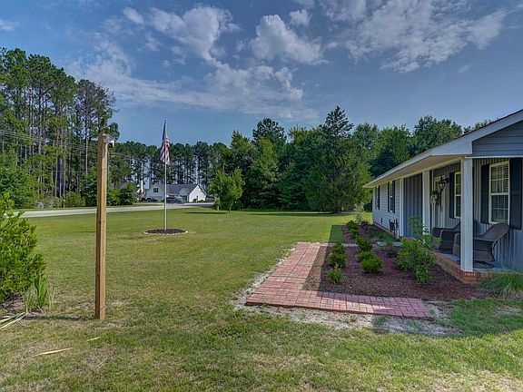 2nd image of 1670 Smyrna Rd