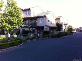28595 Herrera St, Valencia, CA 91354
