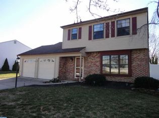 36 Woodcrest Dr, Eastampton, NJ 08060