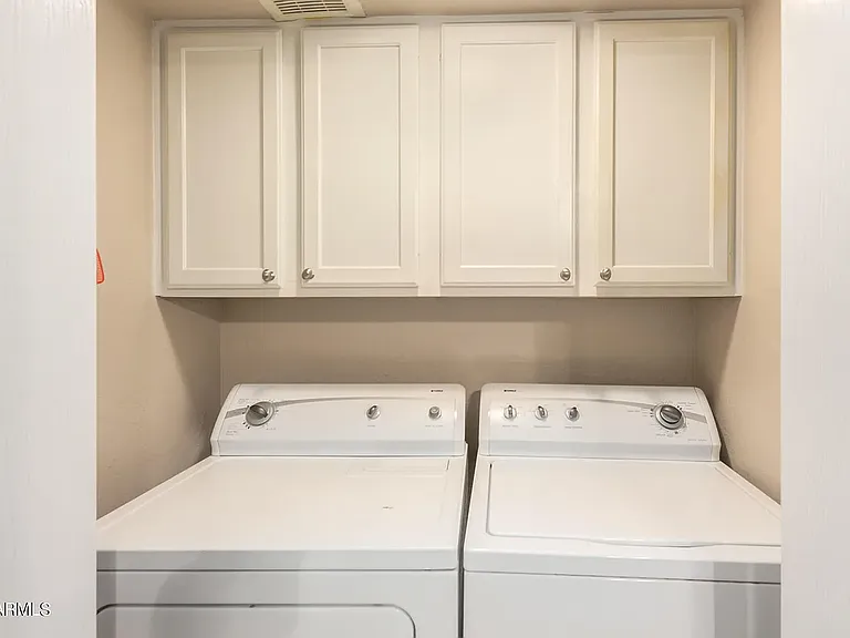 1111 W Summit Pl #21 — Photo 10