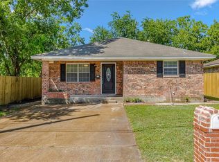 1002 W 18th St, Bryan, TX 77803