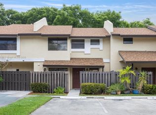 131 SW 97th Ave, Hollywood, FL 33025