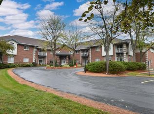 18125 W Wisconsin Ave UNIT 102, Brookfield, WI 53045