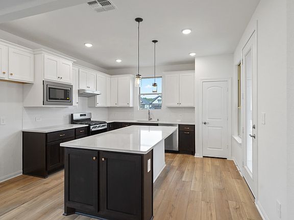 3rd image of 14334 Bluebonnet Bend Ct