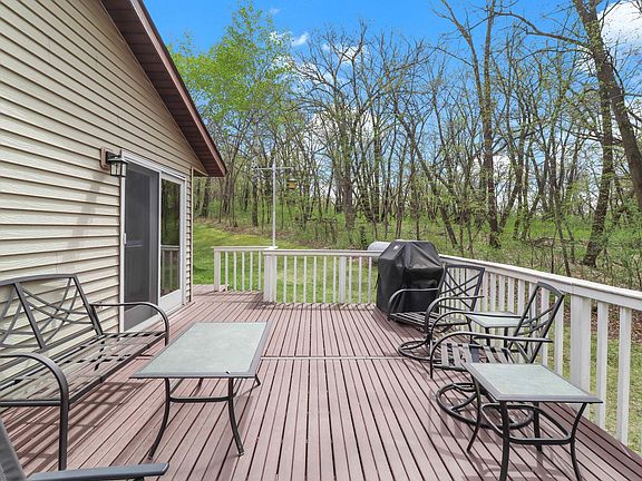 4th image of 27987 Timber Lane Rd