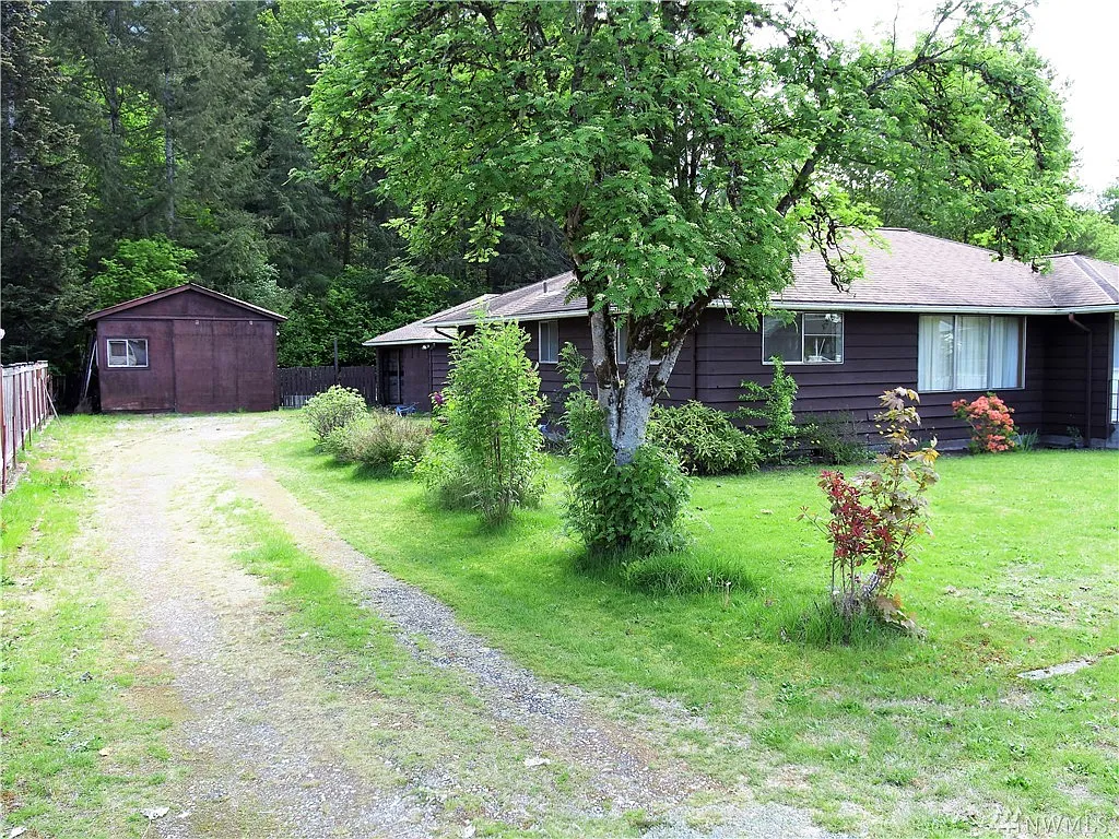1010 Montague Ave photo 1