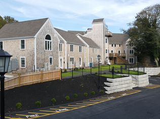 327 Bank St #13, Harwich, MA 02645