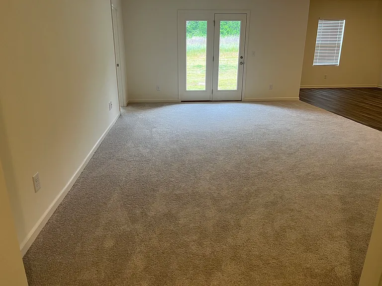 171 Galilee Ln — Photo 8