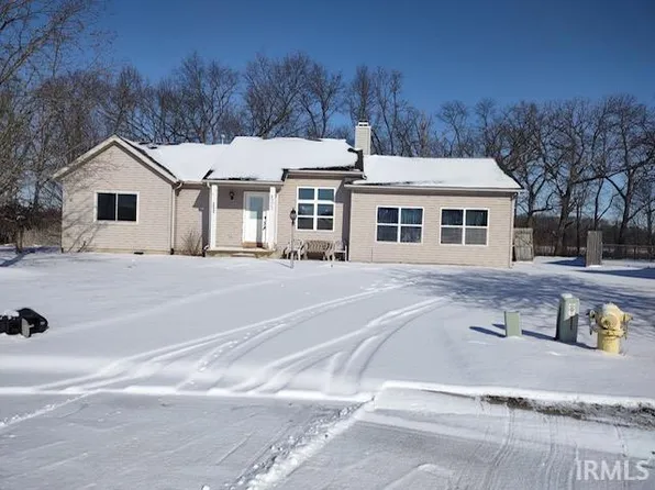 30445 S Elizabeth Dr, Elkhart, IN 46516