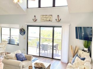 13 Treehouse Ln, Branson, MO 65616