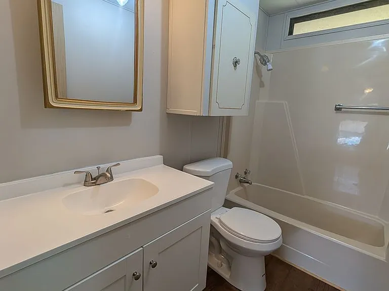 9810 SE 166th Pl — Photo 15
