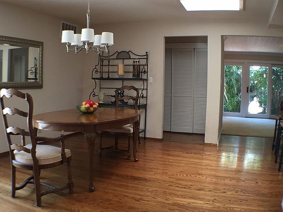 4th image of 2303 Central Park Dr