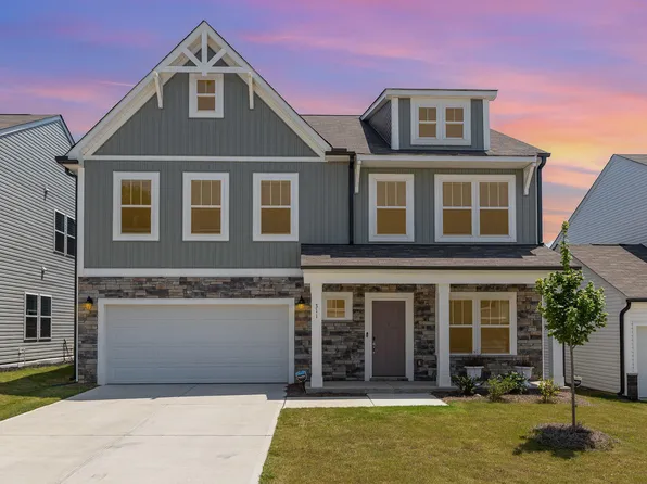 311 Horseshoe Pl, Angier, NC 27501